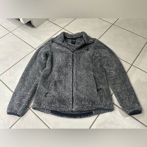 Grey Northface jacket in great condition!